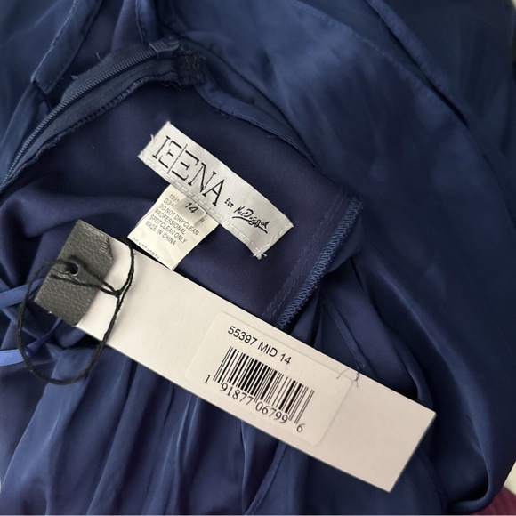 NWT IEENA Mac Duggal [ 14 ] Plunge‎ Neck Long Sleeve Satin Gown in Midnight - Picture 3 of 16